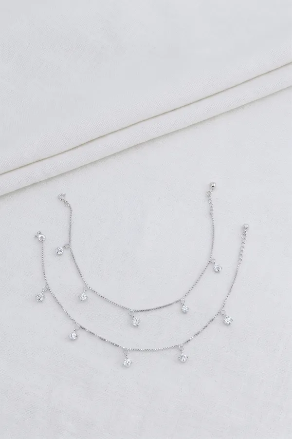 Silver_Tone_Heart_Charm_Layered_Necklace_Set_for_Women