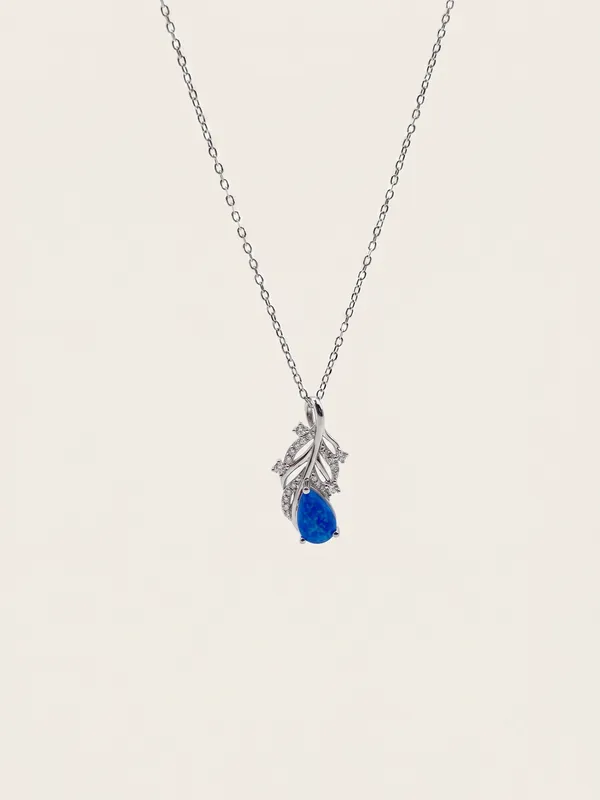 Silver_Tone_Leaf_Pendant_Necklace_for_Women