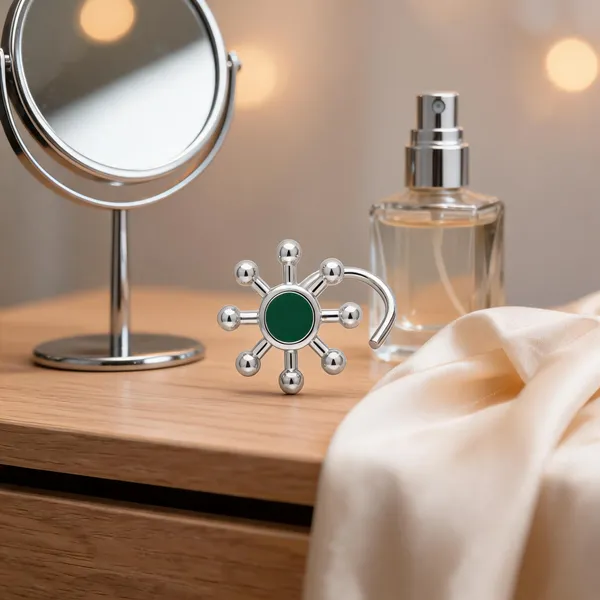 Silver_Tone_&_Green_925_Silver_Nose_Ring_For_Women
