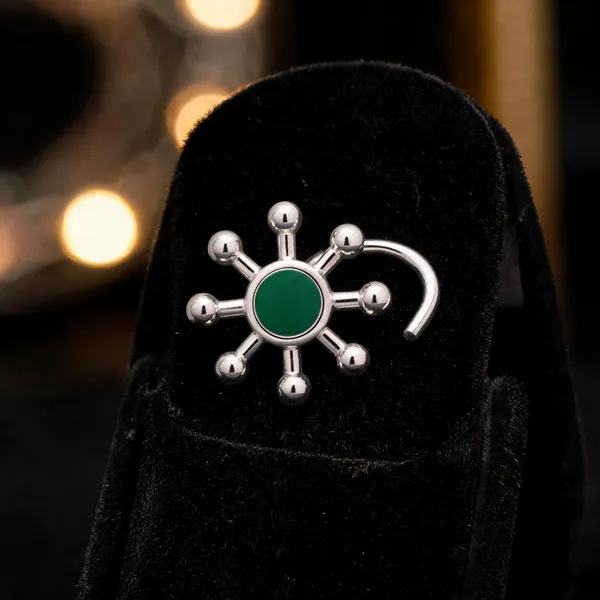 Silver_Tone_&_Green_925_Silver_Nose_Ring_For_Women