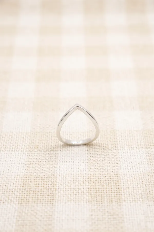 Silver-Tone_Minimalist_Ring_for_Adults