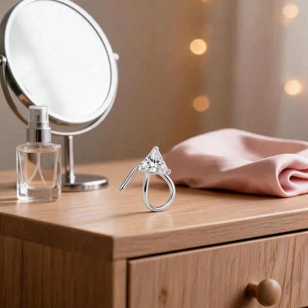 Silver_925_Silver_Nose_Ring_For_Women_(Pack_of_2_)