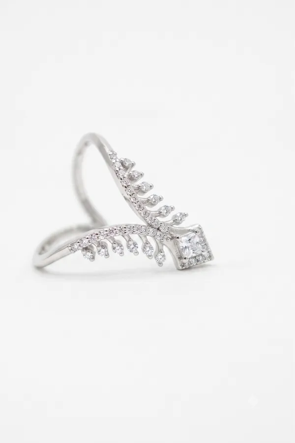 SILVER_925_SILVER_V_RING