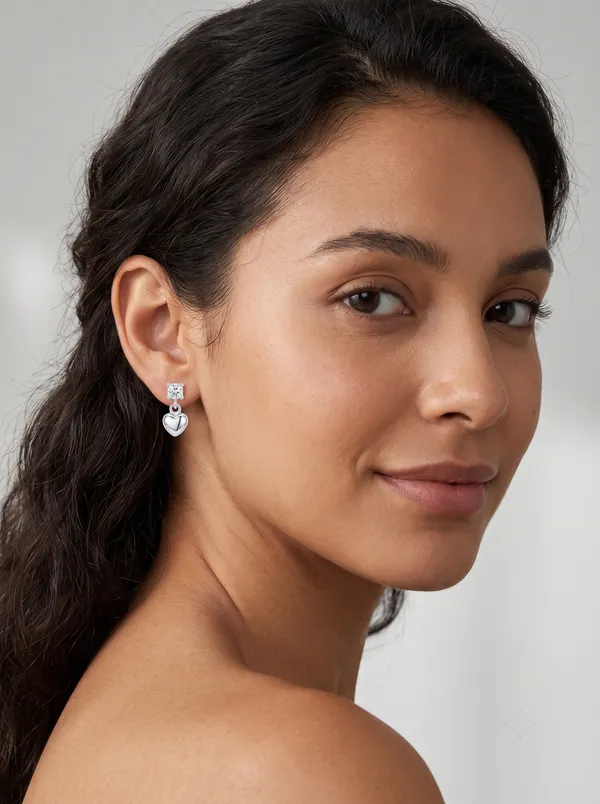Solitaire_Diamond-Cut_CZ_&_Dangling_Heart_Silver_Earrings_(925_Sterling_Silver)
