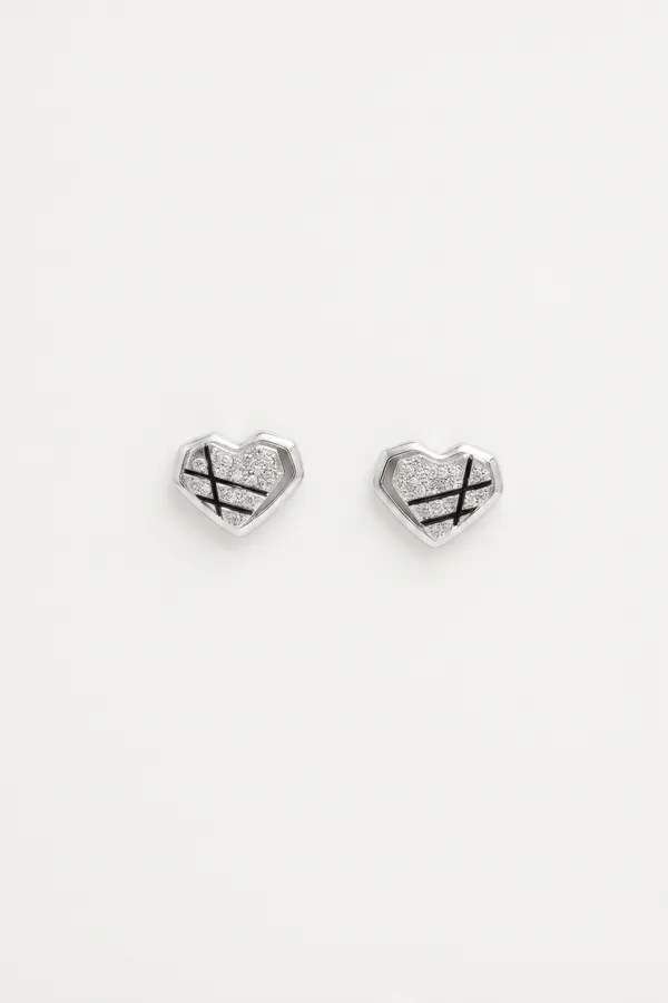 Silver_Heart_Stud_Earrings_for_Women