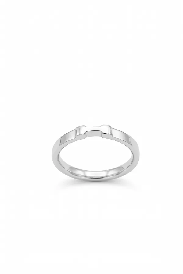 Silver_Tone_Minimalist_Ring_For_Men_And_Women