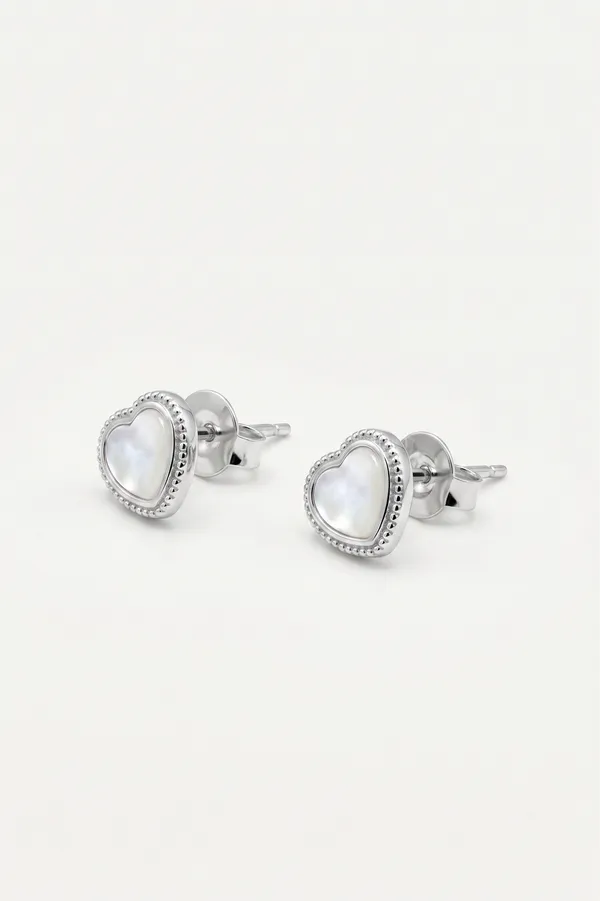 Silver_Heart_Mother_Of_Pearl_Stud_Earrings_for_Women