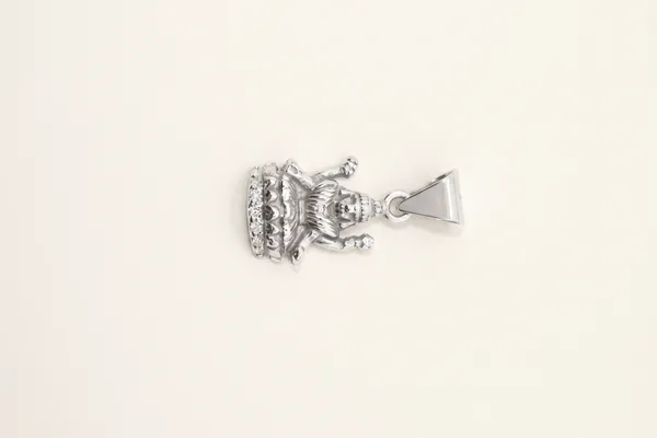 Silver-Tone_Ganesha_Pendant_Necklace_for_Women