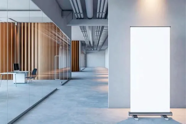 Roll_Up_Banner_Standee