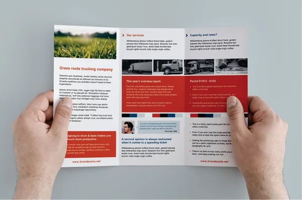 Brochures_-_MATT/_GLOSS_LAMINATION_300_GSM_FRONT_BACK_PRINT