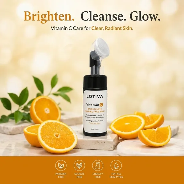 Vitamin_C_Foaming_Face_Wash_With_Silicone_Brush