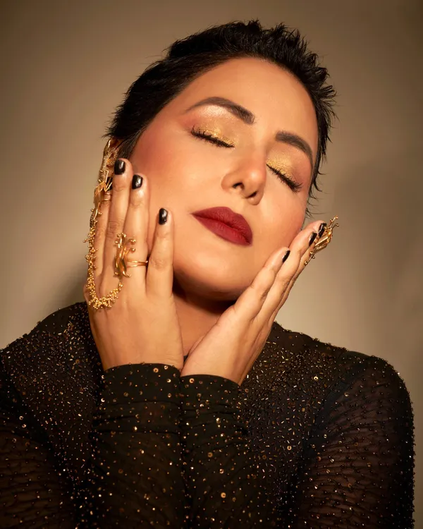 Starlit_Nail_Crown_Duo_With_Chain