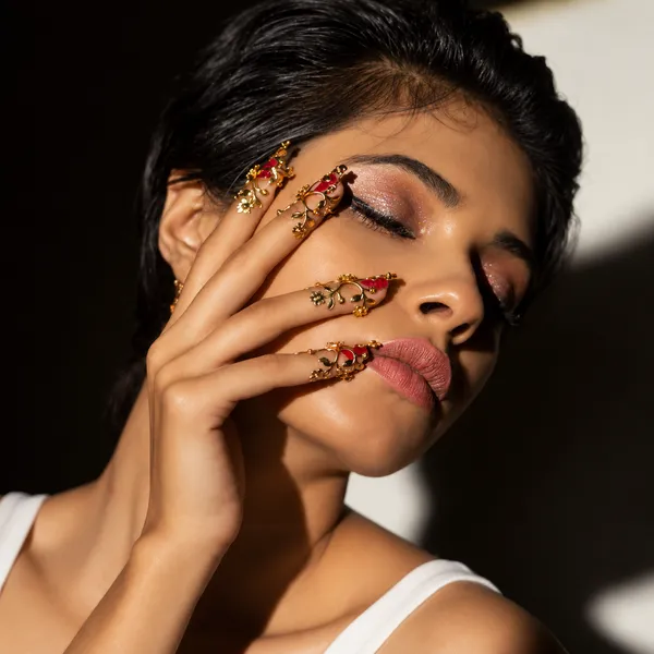 Pushpam_Nail_Ring