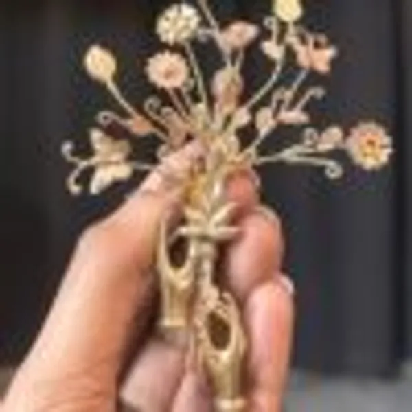 Pocketful_Of_Sunshine_Brooch