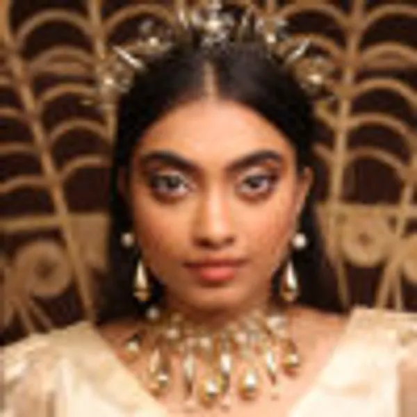 Intersteller_Hair_Accessory
