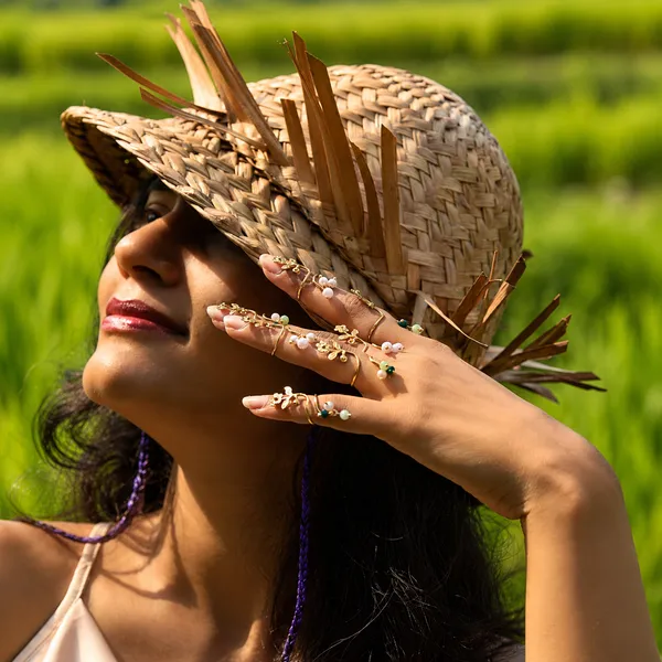 Finger_Vine_Nail_Ring