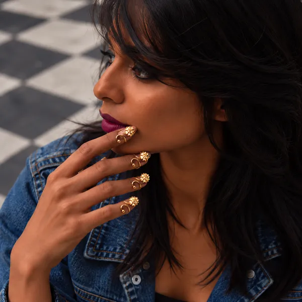 Raining_Flower_Nail_Ring