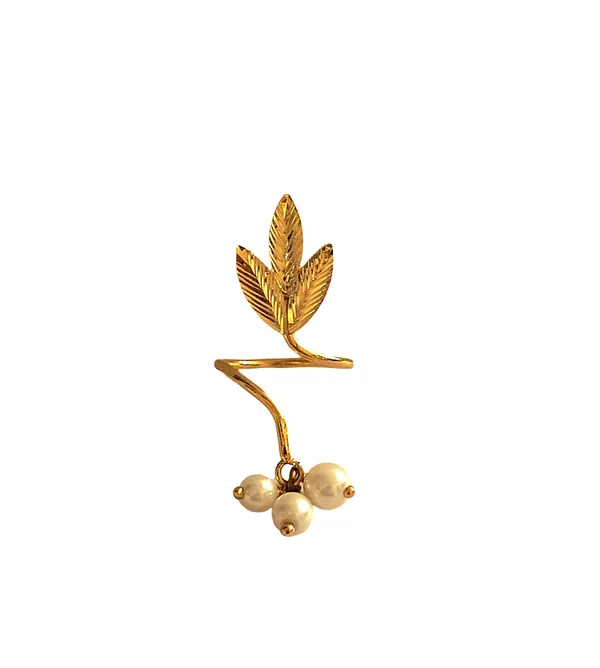 Golden_Trillium_Pearl_Nail_Ring