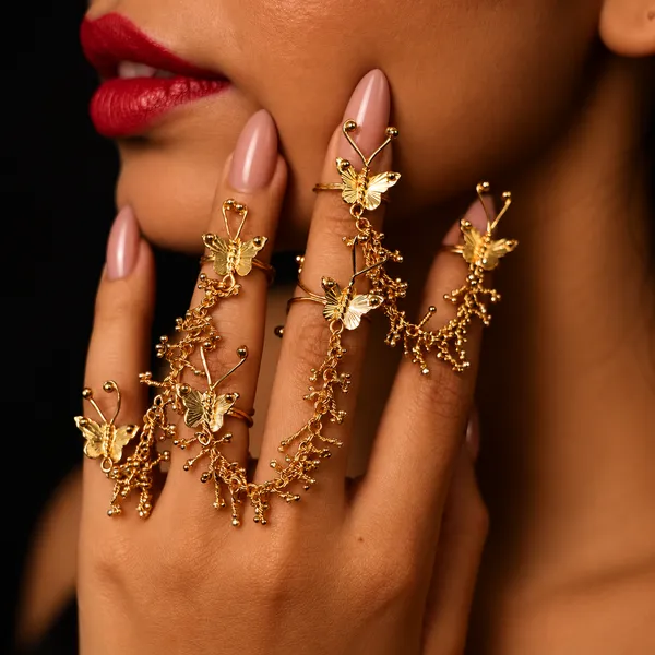 Vine_Wings_Nail_Ring_Duo_With_Chain