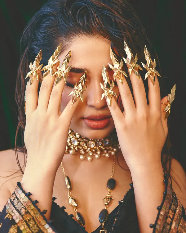 Unstoppable_Nail_Crown