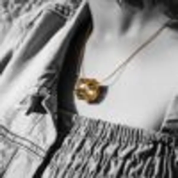 Interlock_Pendant_1
