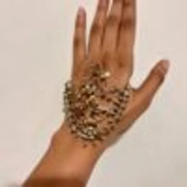 Liliana_Palm_Cuff