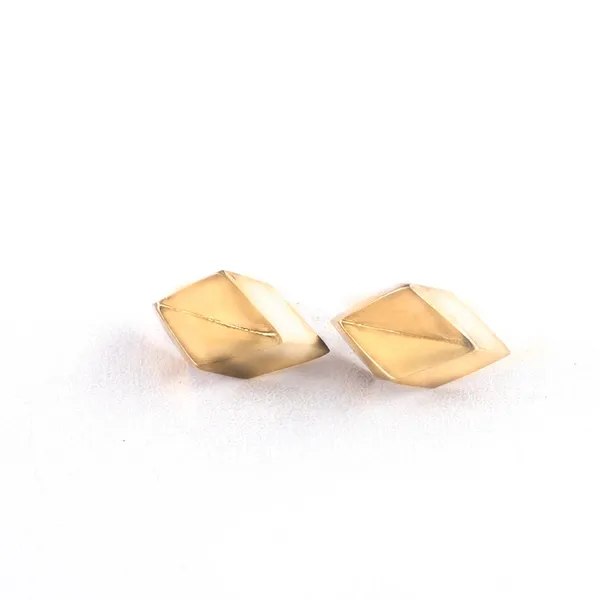 Diamond_Studs