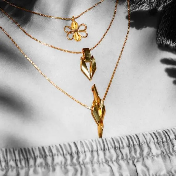 Spike_Up_High_Pendant