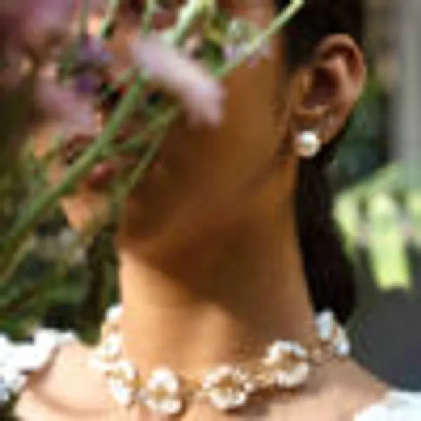 Jasmine_Bloom_Choker