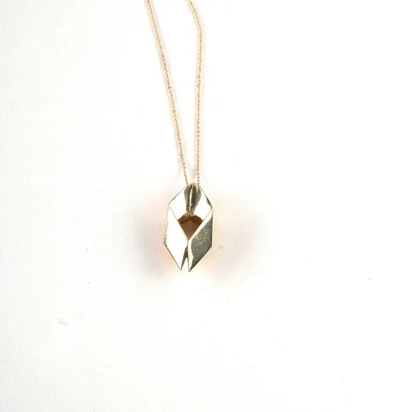 Alien_Pendant