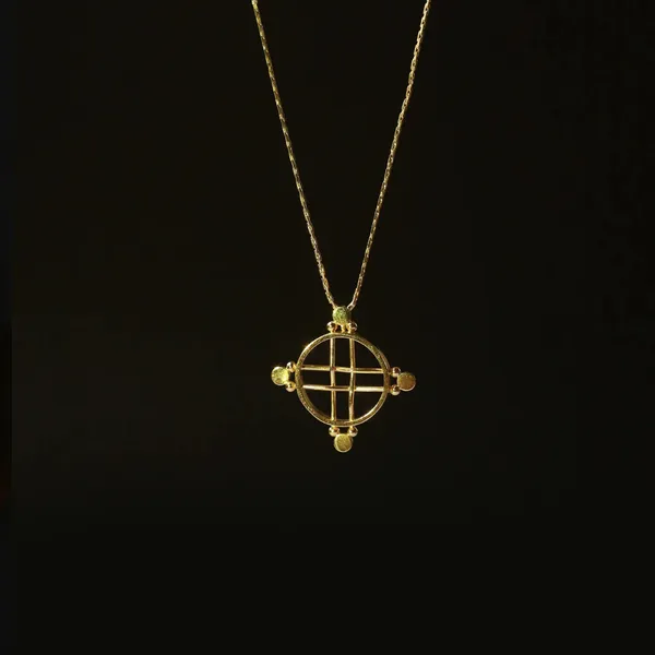 Ekatra_Unisex_Pendant