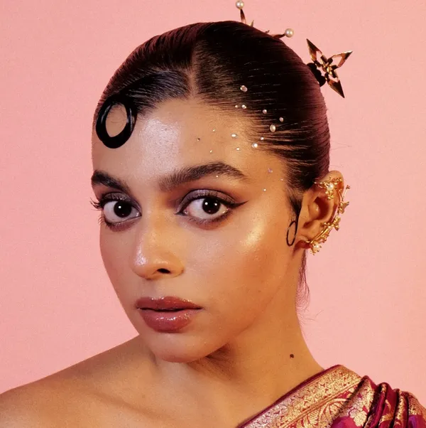Butterfly_Pearl_Ear_Cuff