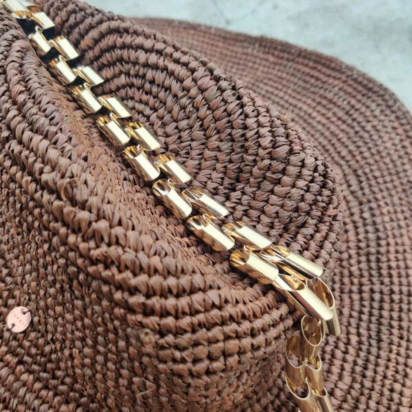 Linear_Criss_Cross_Necklace