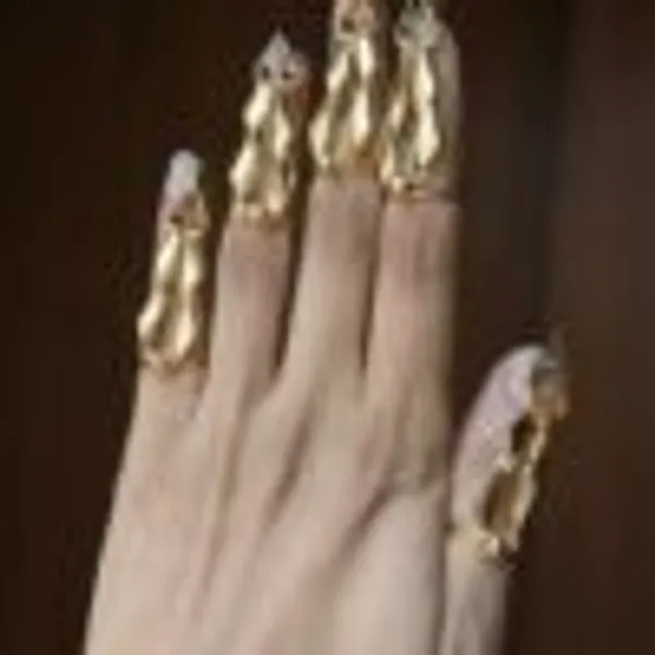 Heartpiercer_Nail_Ring