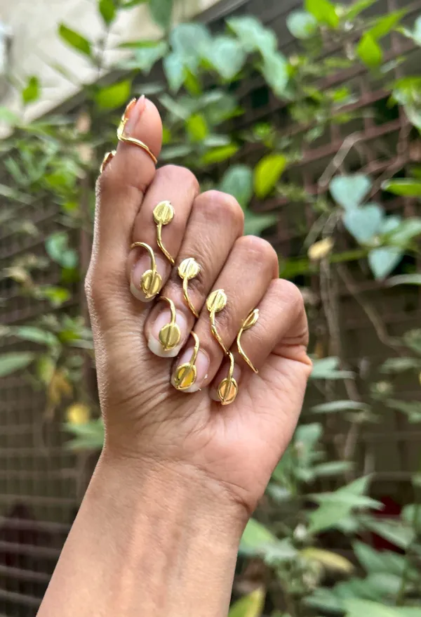Twin_Leaf_Nail_Ring
