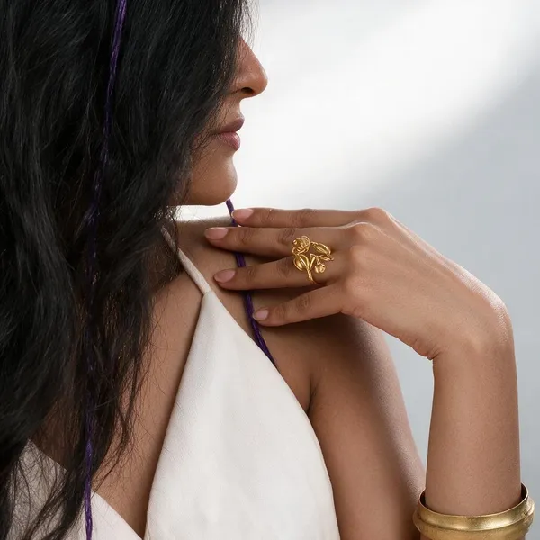The_Blooming_Petals_Nail_Ring