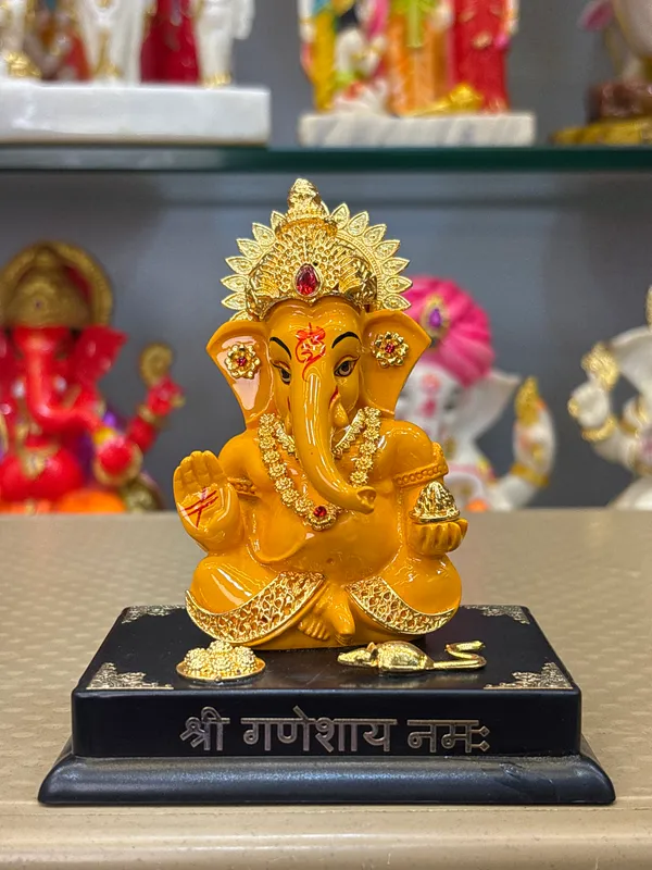 Decorative_Lord_Ganesha_Idol
