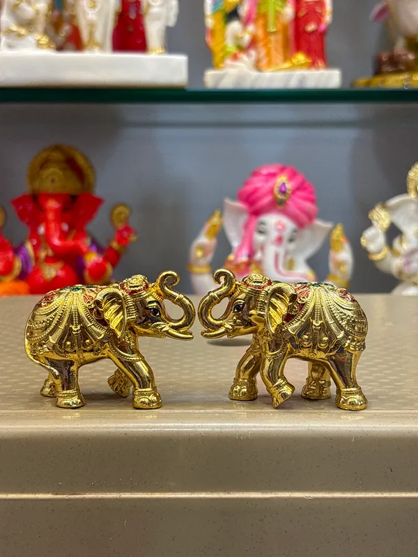 Gold_Tone_Traditional_Elephant_Figurine_Set
