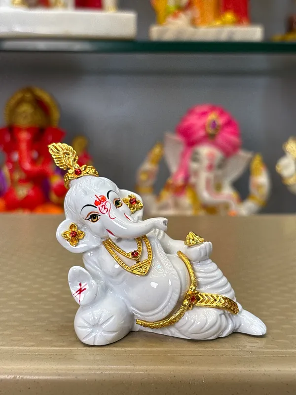 White_Reclining_Ganesha_Decorative_Idol