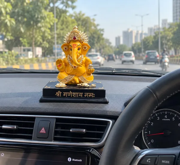Decorative_Lord_Ganesha_Idol