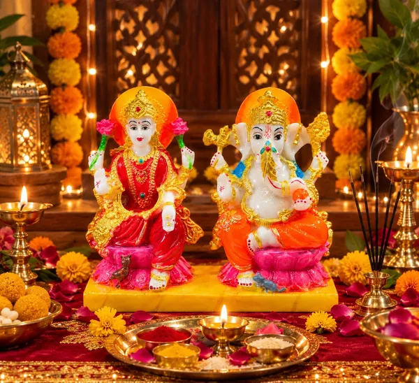 Divine_Lakshmi_Ganesh_Idol_in_Marble_Dust_–_5_Inch_|_Diwali_Puja_&_Home_Temple_Decor