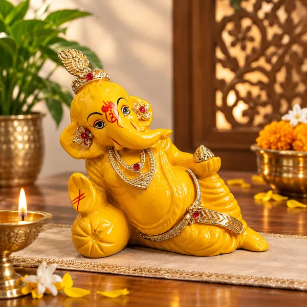 Glossy_Traditional_Lord_Ganesha_Idol