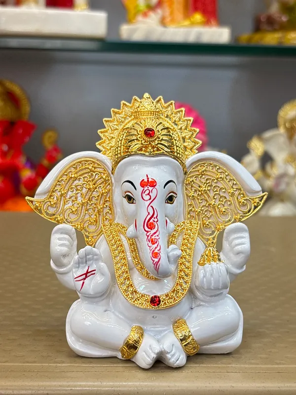 White_And_Gold_Lord_Ganesha_Decorative_Idol