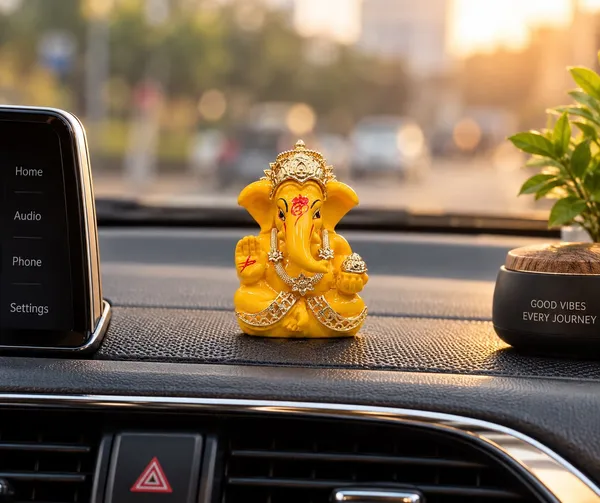 ROYAL_MUKUT_GANESH_IDOL