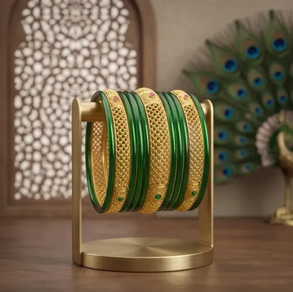 Intricate_Jaali_Work_Gold_Plated_Emerald_Green_Glass_Bangle_Set