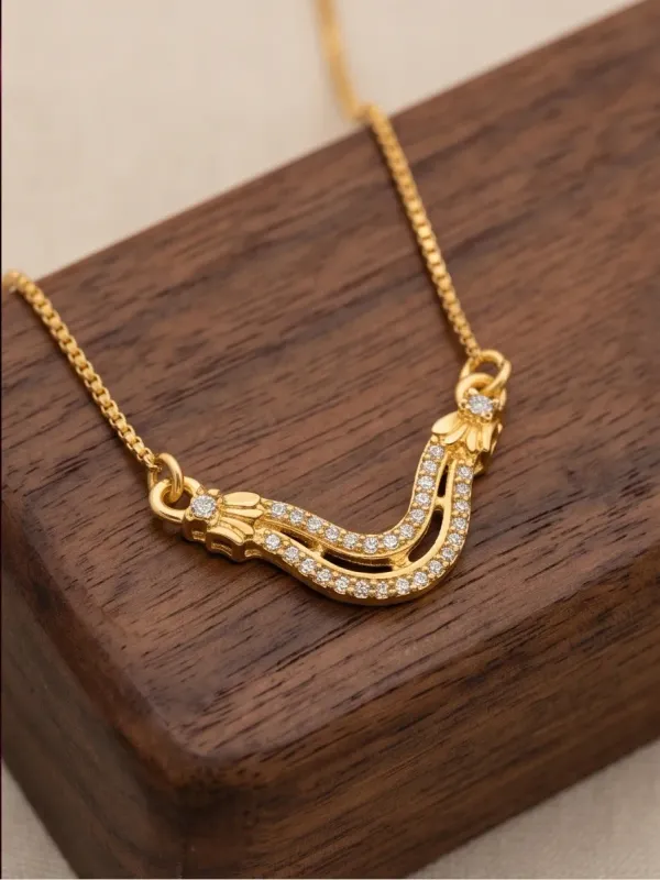 Elegant_Gold_Plated_Micro_Polish_Short_Mangalsutra_With_Cz_Stone_Pendant_Textured_Beads