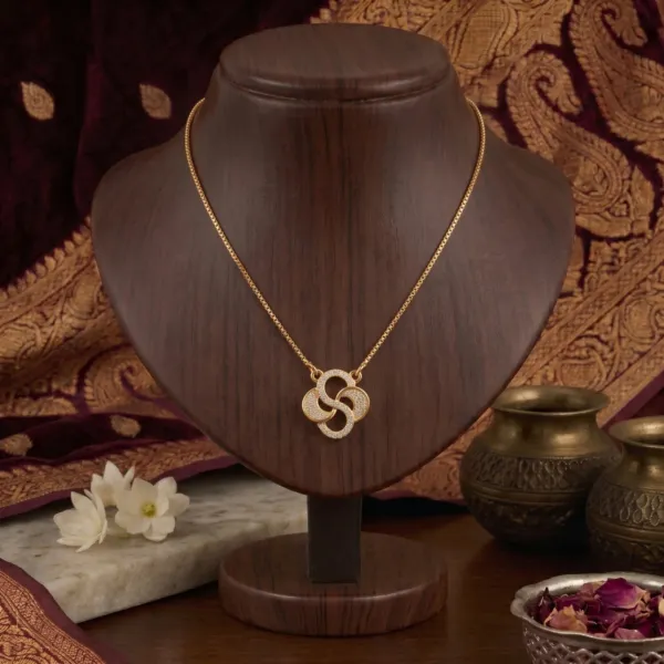 Short_Micro_Polish_Gold_Mangalsutra