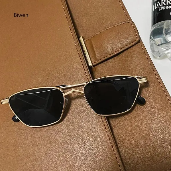 Gold_Black_Metal_Retro_Steampunk_Uv400_Sunglasses_For_Unisex
