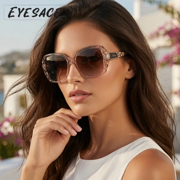 Brown_Plastic_Oversized_Square_Gradient_Sunglasses_For_Women