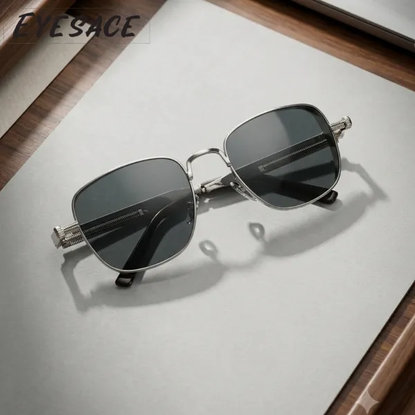 Silver_Metal_Rectangular_Uv400_Sunglasses_For_Unisex